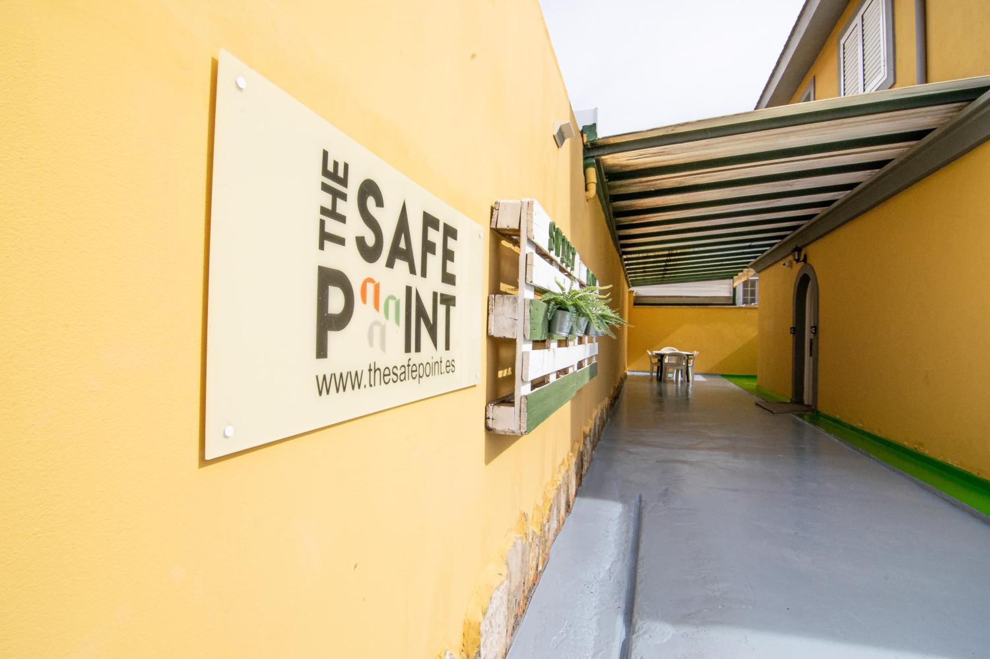 Castillo del Romeral The Safe Point Residential Castillo מראה חיצוני תמונה
